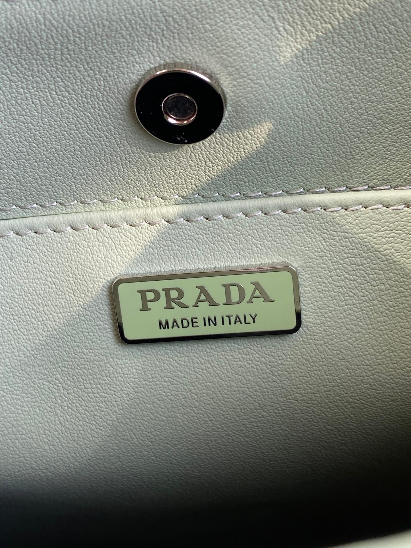 原單普拉達包包 Prada Cleo拋光皮革掛肩袋腋下包 緑色