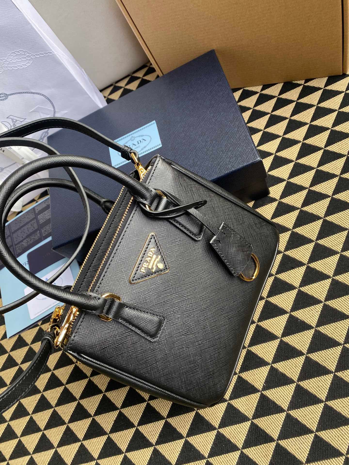 原單普拉達包包 Prada Galleria Saffiano皮革迷你手袋mini殺手包