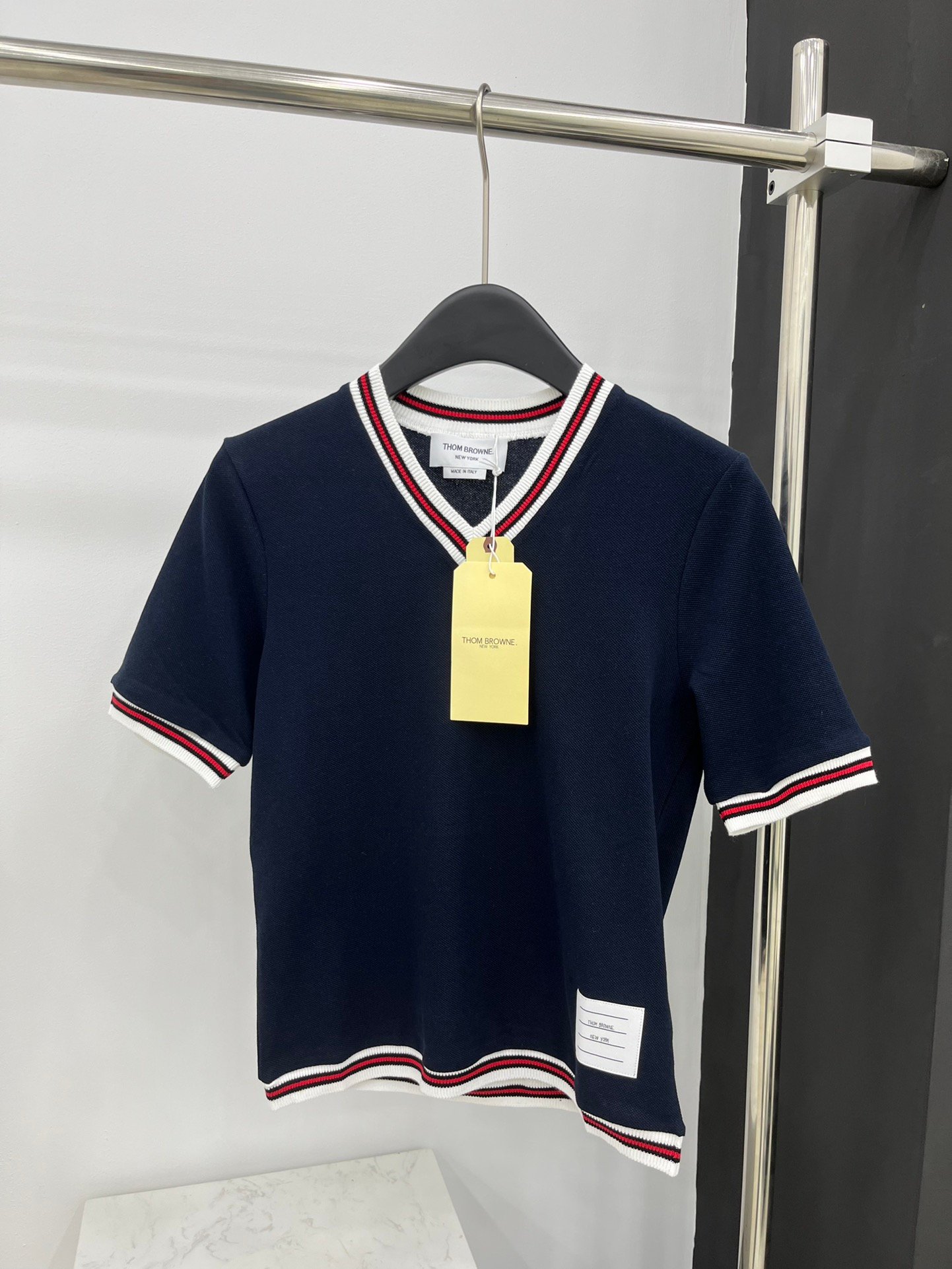 頂級原單特姆佈1:1精品V領T恤男裝