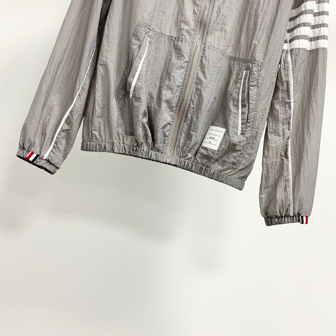 頂級精品服裝特姆佈朗高仿薄款皮護衣連帽外套