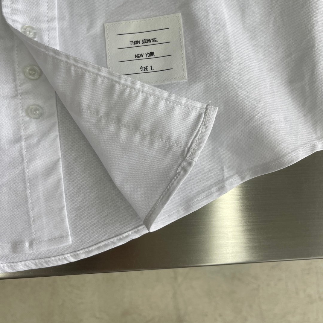 特姆佈朗TB高仿精品衣服純色白色襯衣