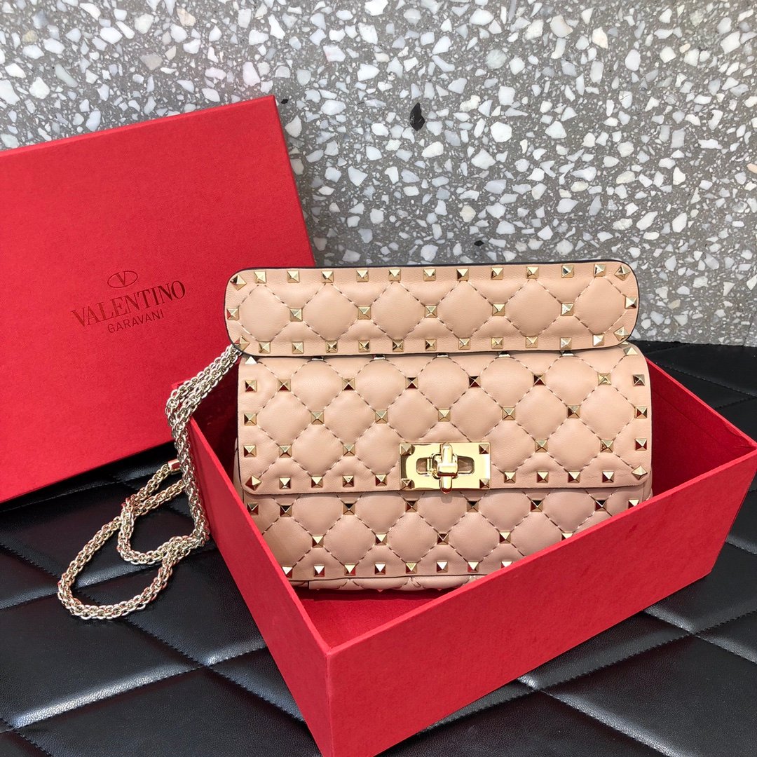 高仿VALENTINO華倫天奴包包 ROCKSTUD SPIKE小號軟牛革手袋 杏色