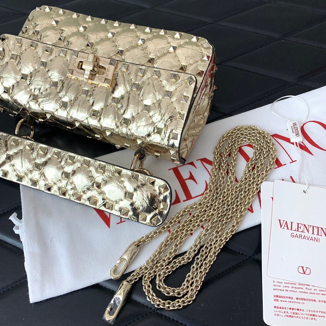 高仿原單VALENTINO華倫天奴包包 ROCKSTUD SPIKE小號軟牛革手袋 金色