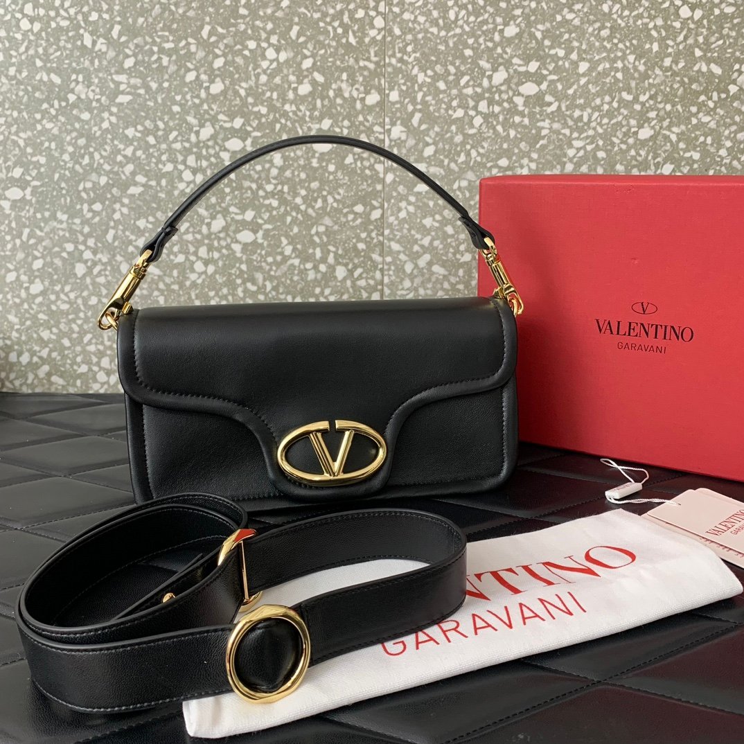 専櫃複刻VALENTINO華倫天奴包包 VLOGO SIGNATURE LOCÒ小牛皮手袋 黑色