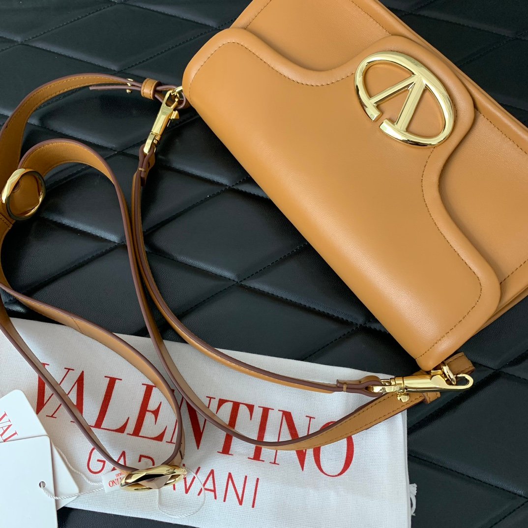 専櫃複刻VALENTINO華倫天奴包包 VLOGO SIGNATURE LOCÒ小牛皮手袋 棕色