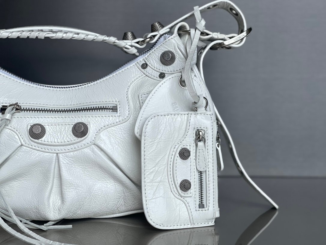 専櫃一比一 balenciaga巴黎世家 LE CAGOLE小號單肩包 油蠟白