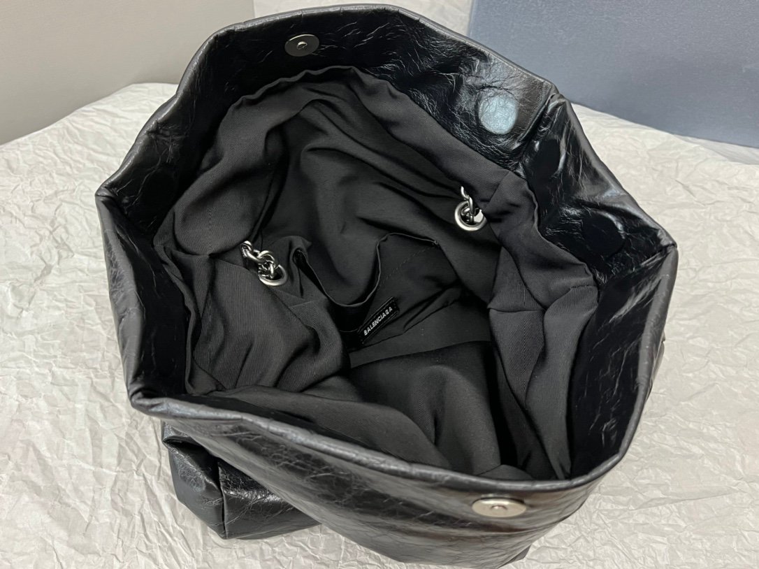 複刻BALENCIAGA巴黎世家 Monaco細紋牛皮革鏈帶包 小號油蠟黑銀