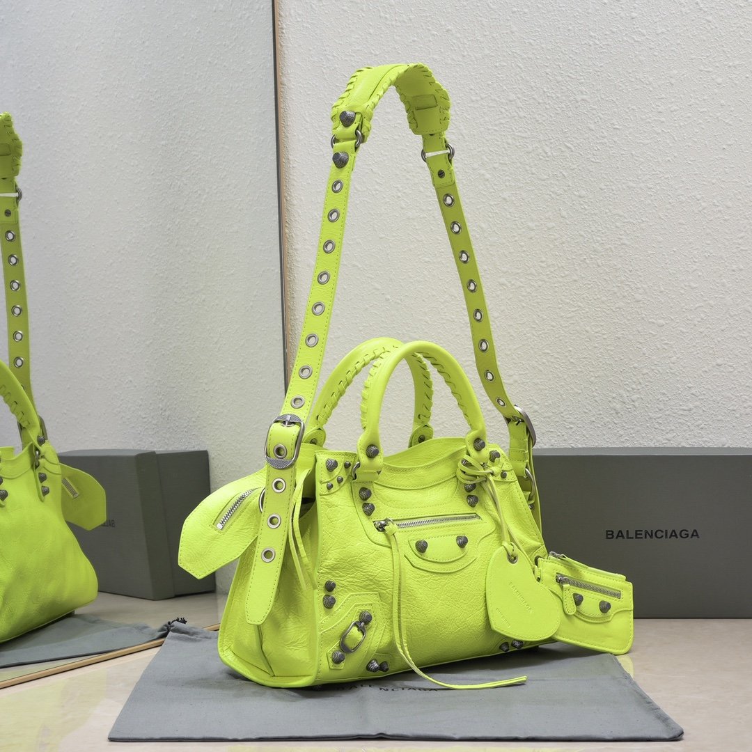 複刻高仿BALENCIAGA巴黎世家 Neo Cagole 細紋牛皮革手提包 中號亮藍