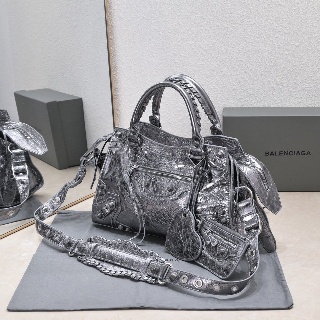 複刻高仿BALENCIAGA巴黎世家 Neo Cagole 細紋牛皮革手提包 中號銀灰