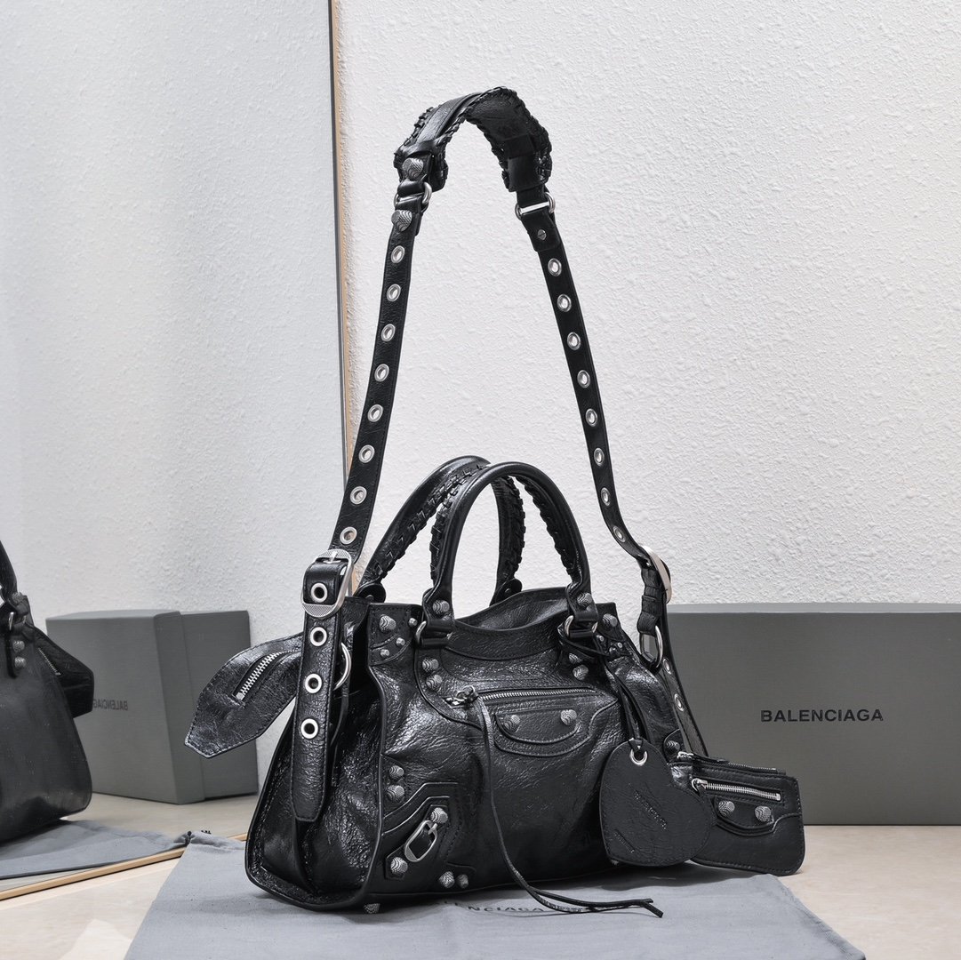 複刻高仿BALENCIAGA巴黎世家 Neo Cagole 細紋牛皮革手提包 中號黑色