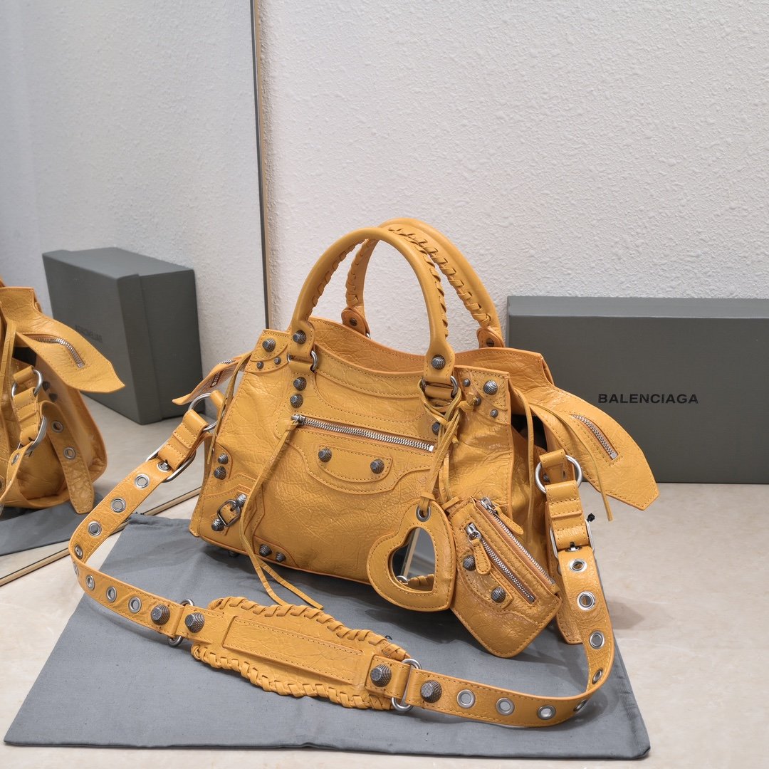 複刻高仿BALENCIAGA巴黎世家 Neo Cagole 細紋牛皮革手提包 中號橙色
