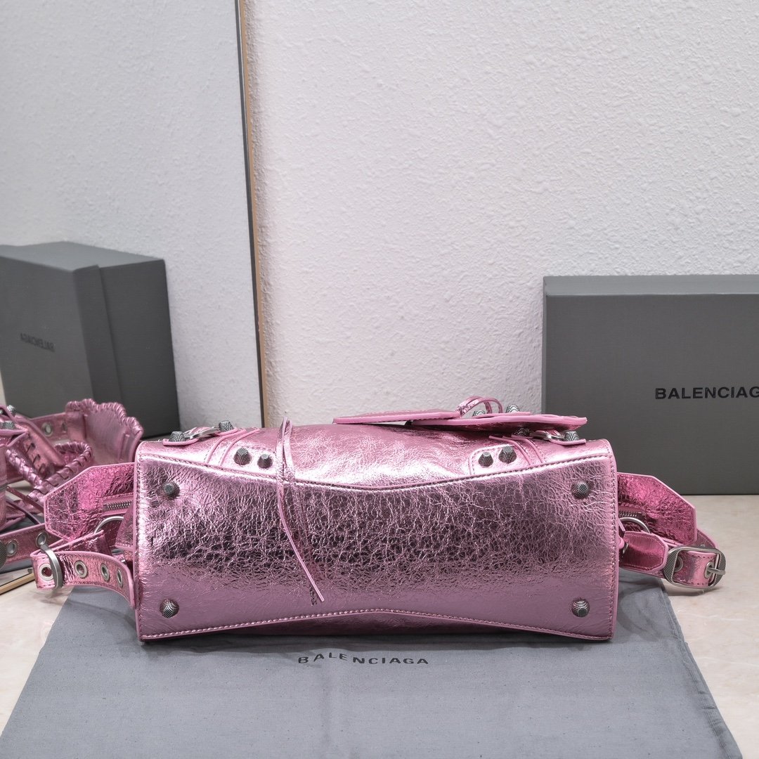 複刻高仿BALENCIAGA巴黎世家 Neo Cagole 細紋牛皮革手提包 中號銀粉