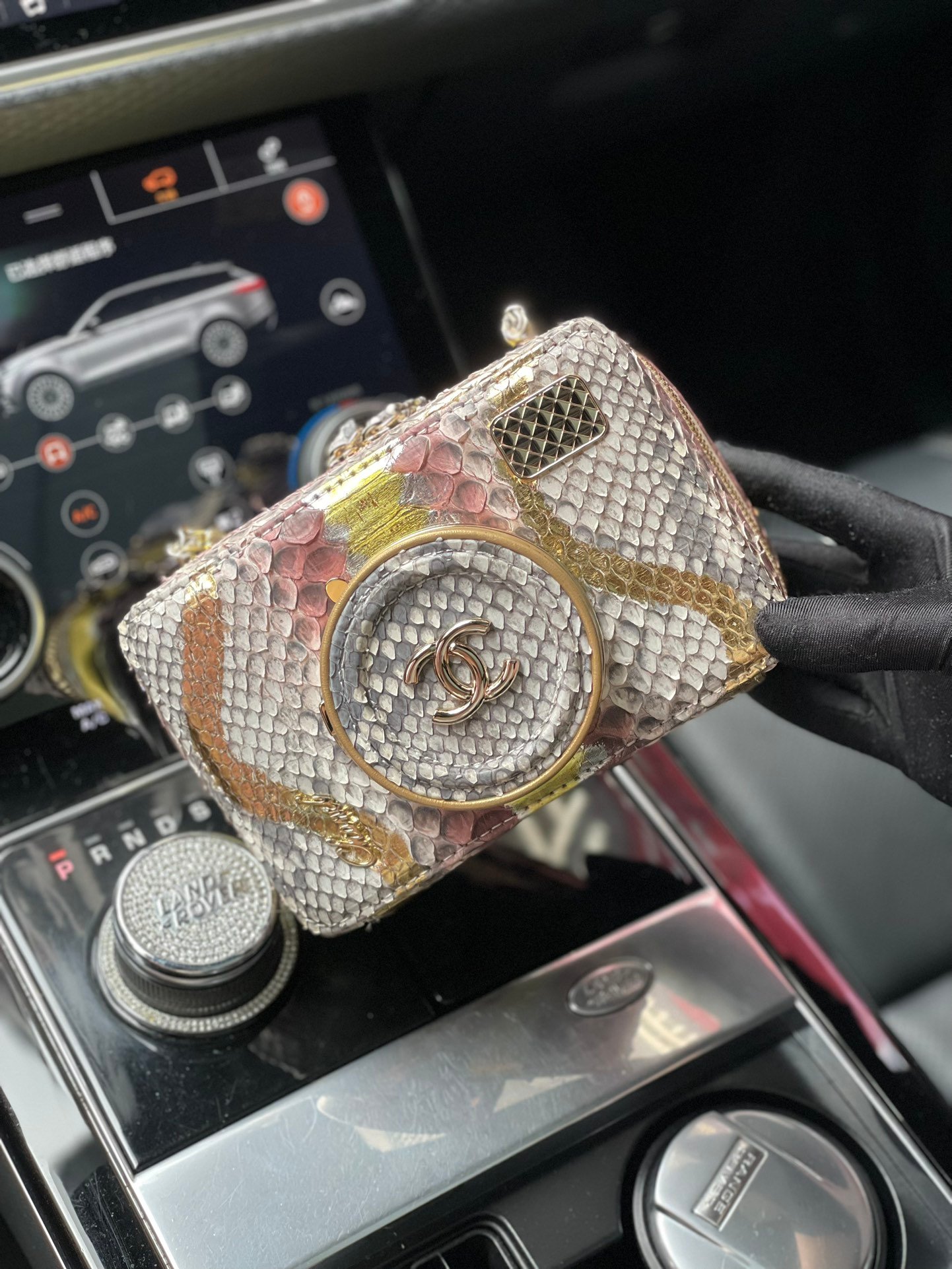 CHANEL一比一原单女款相机包手提包