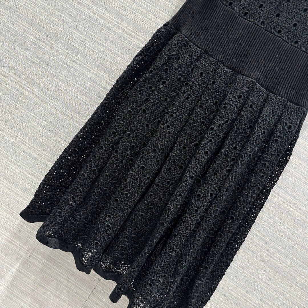 CHANEL香奈兒高仿連衣裙 黑色真絲材質 值得擁有