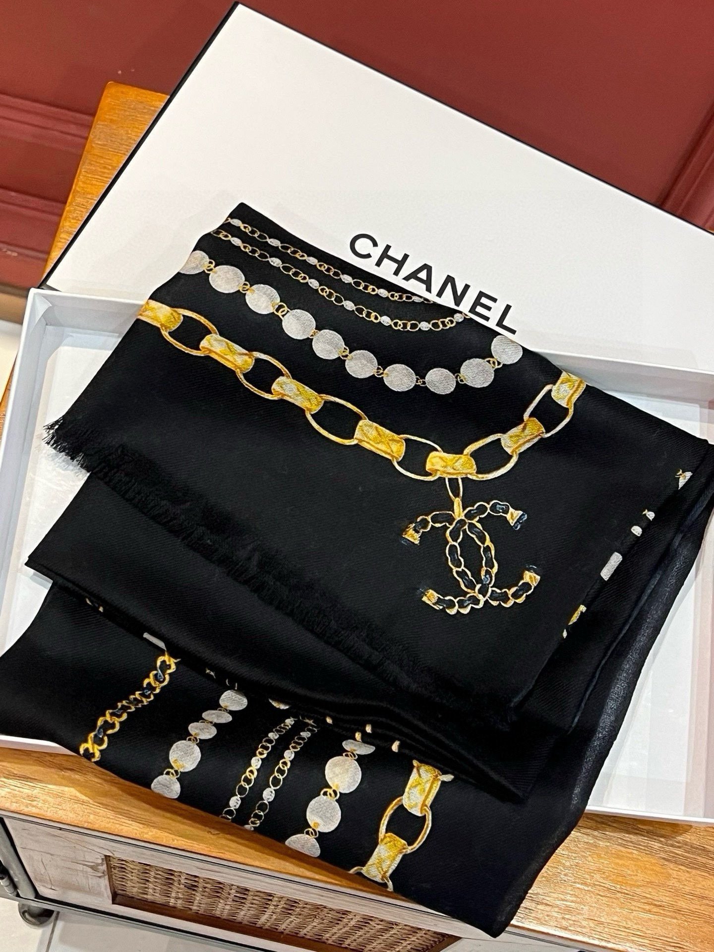 真心漂亮 頂級高仿香奈兒CHANEL羊絨圍巾