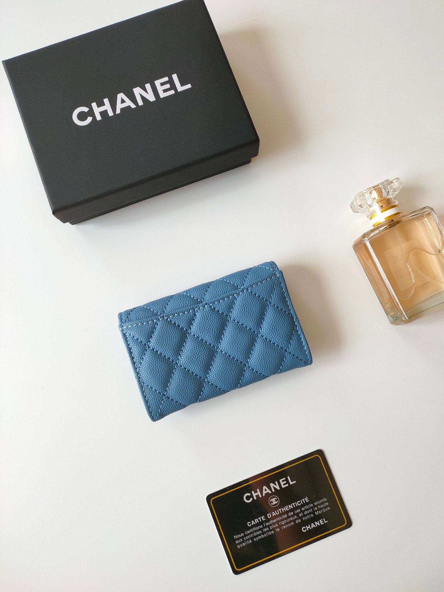 顶级A货CHANEL经典高仿鱼子酱真皮量钱包钱包女款