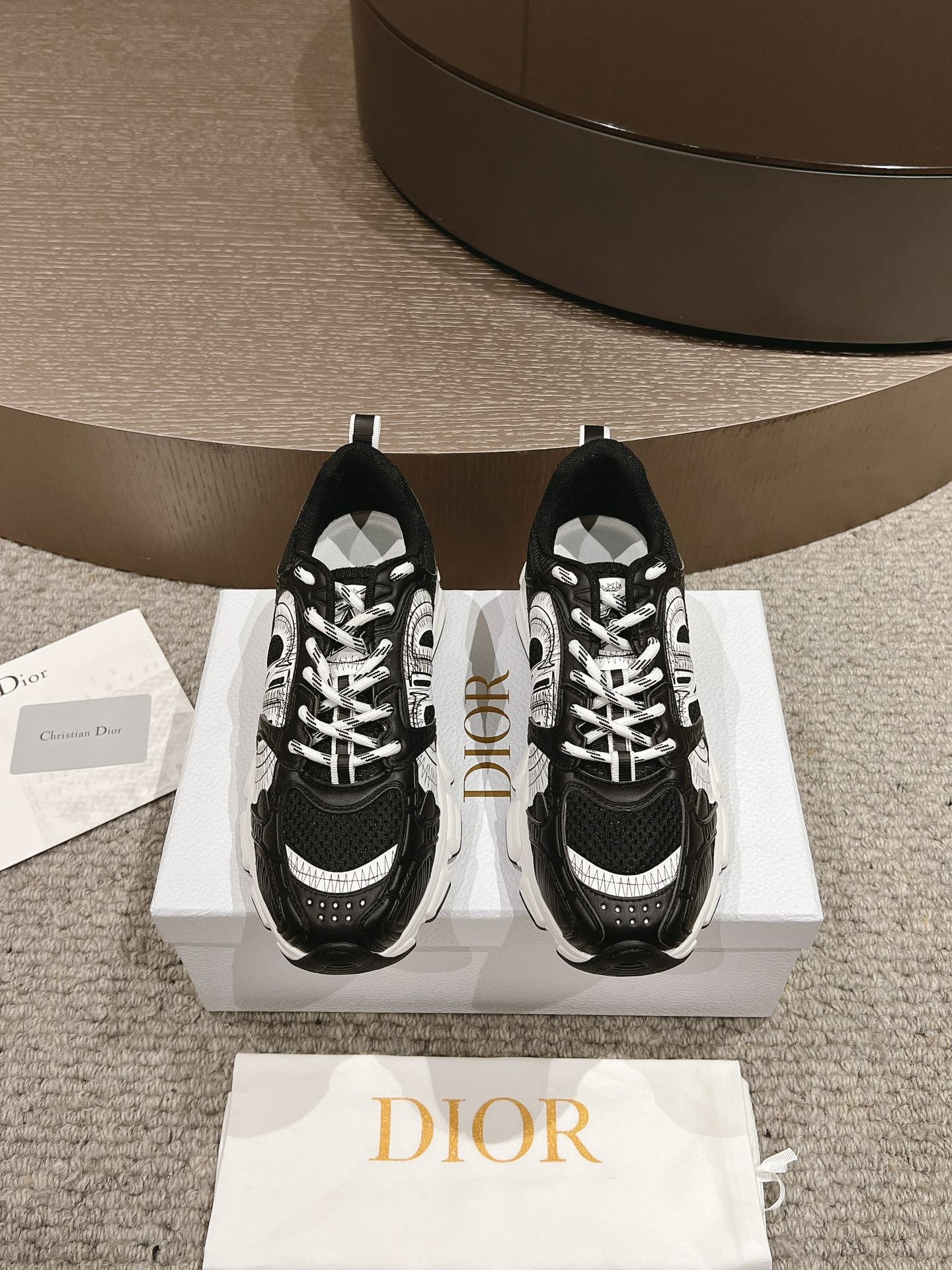 頂級復刻奢侈品DIOR迪奧原單莆田鞋