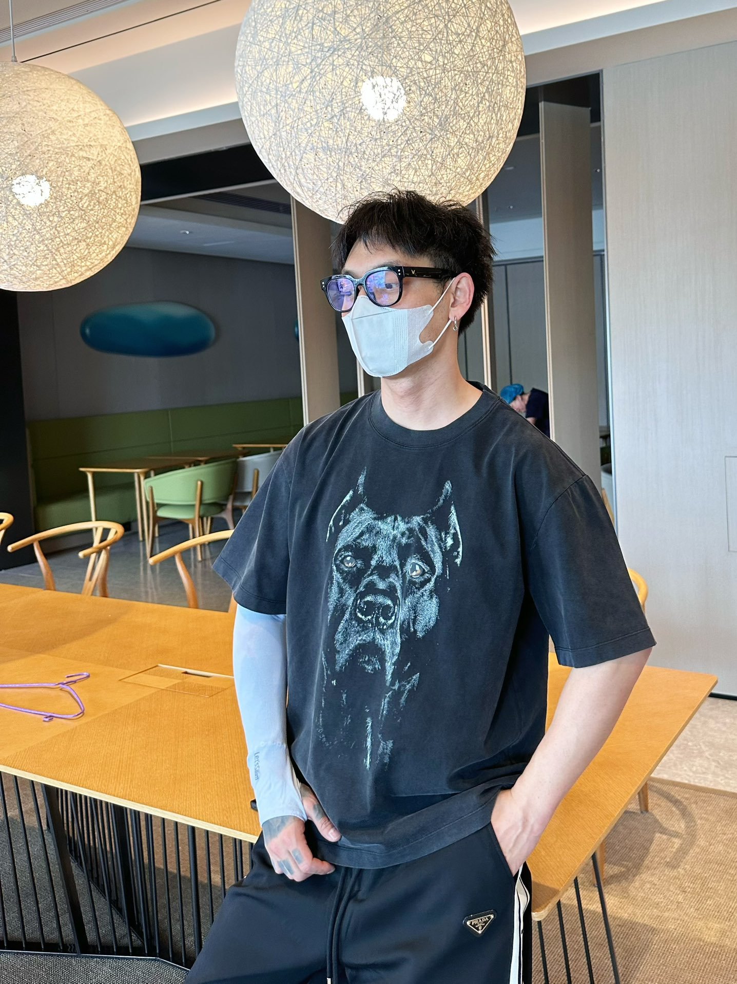 高仿Givenchy紀梵希男女款純堿短袖T恤