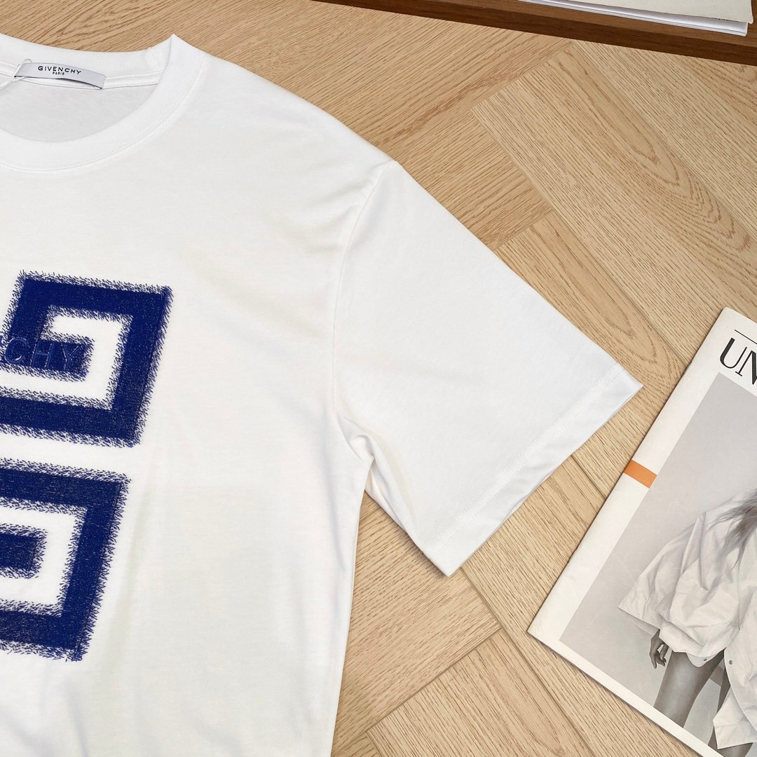 高仿紀梵希男裝圓領短袖T恤衣服