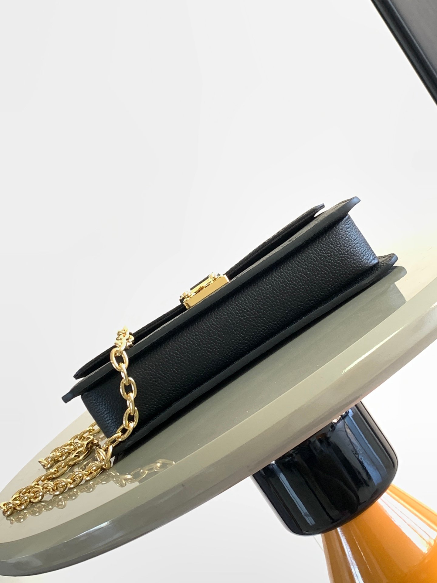 高仿Louis VuittonM82637M82836鏈條包系列 Wallet On Chain Metis