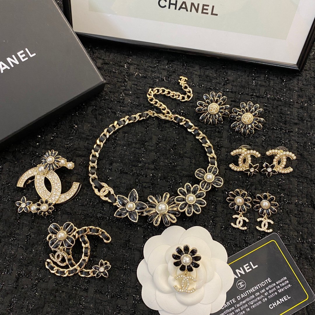 頂級爆款奢侈品CHANEL香奈兒雙C珍珠胸針 耳環