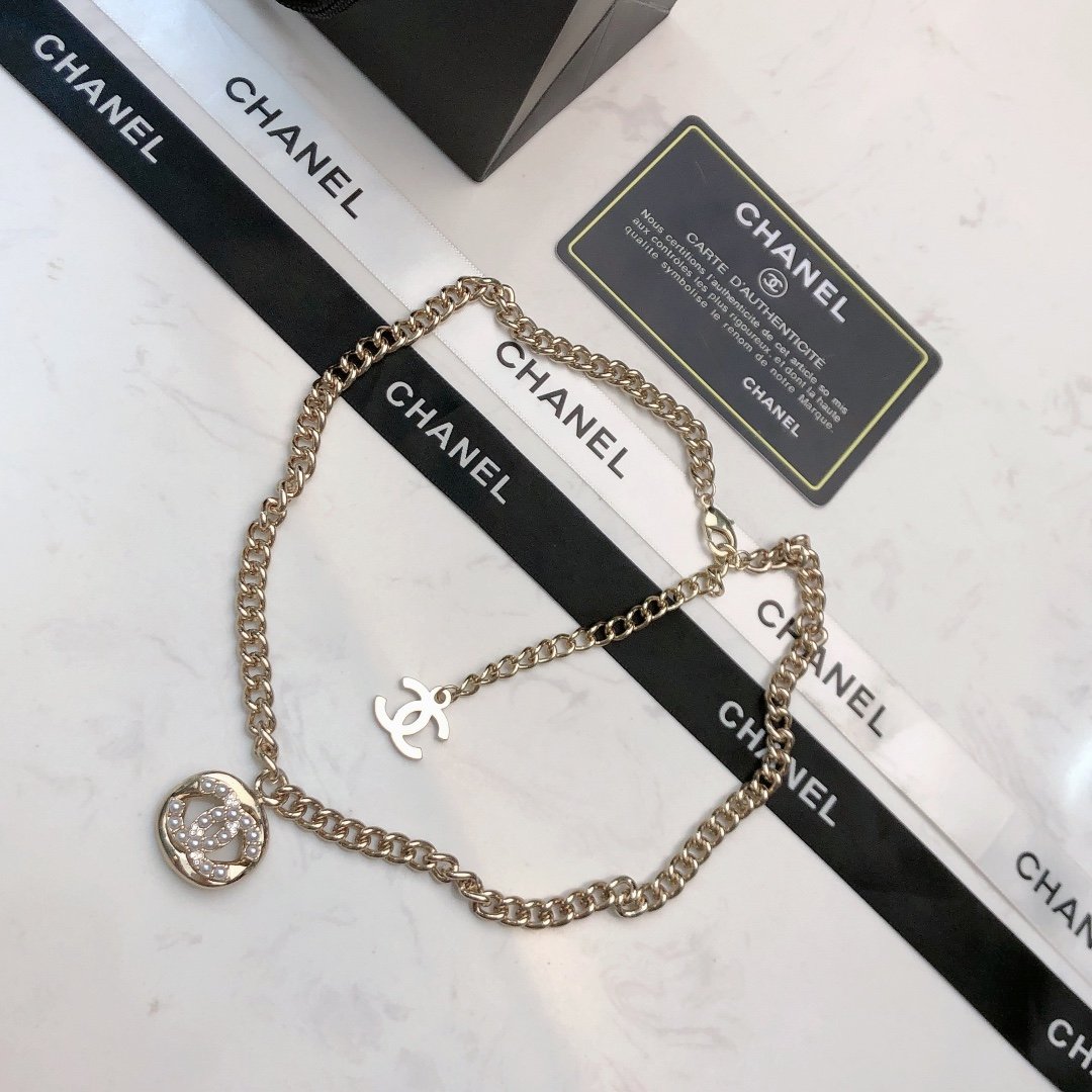頂級高仿CHANEL香奈兒歐美奢侈品網站女款項鏈超級顯白