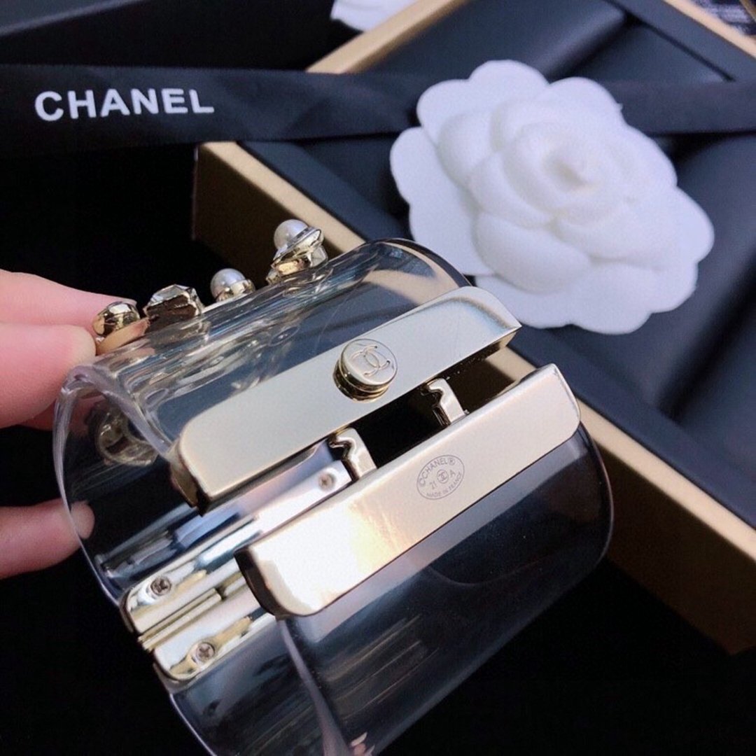 CHANEL新款透明logo手鐲 頂級原單一比一