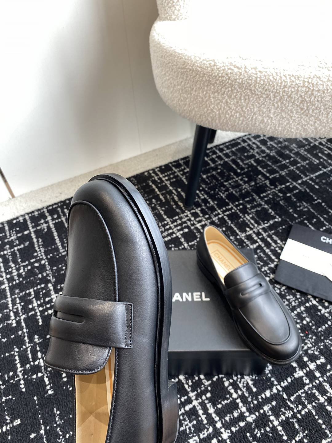 CHANEL珍珠風頂級原單休閒皮鞋休閒鞋 樂福鞋