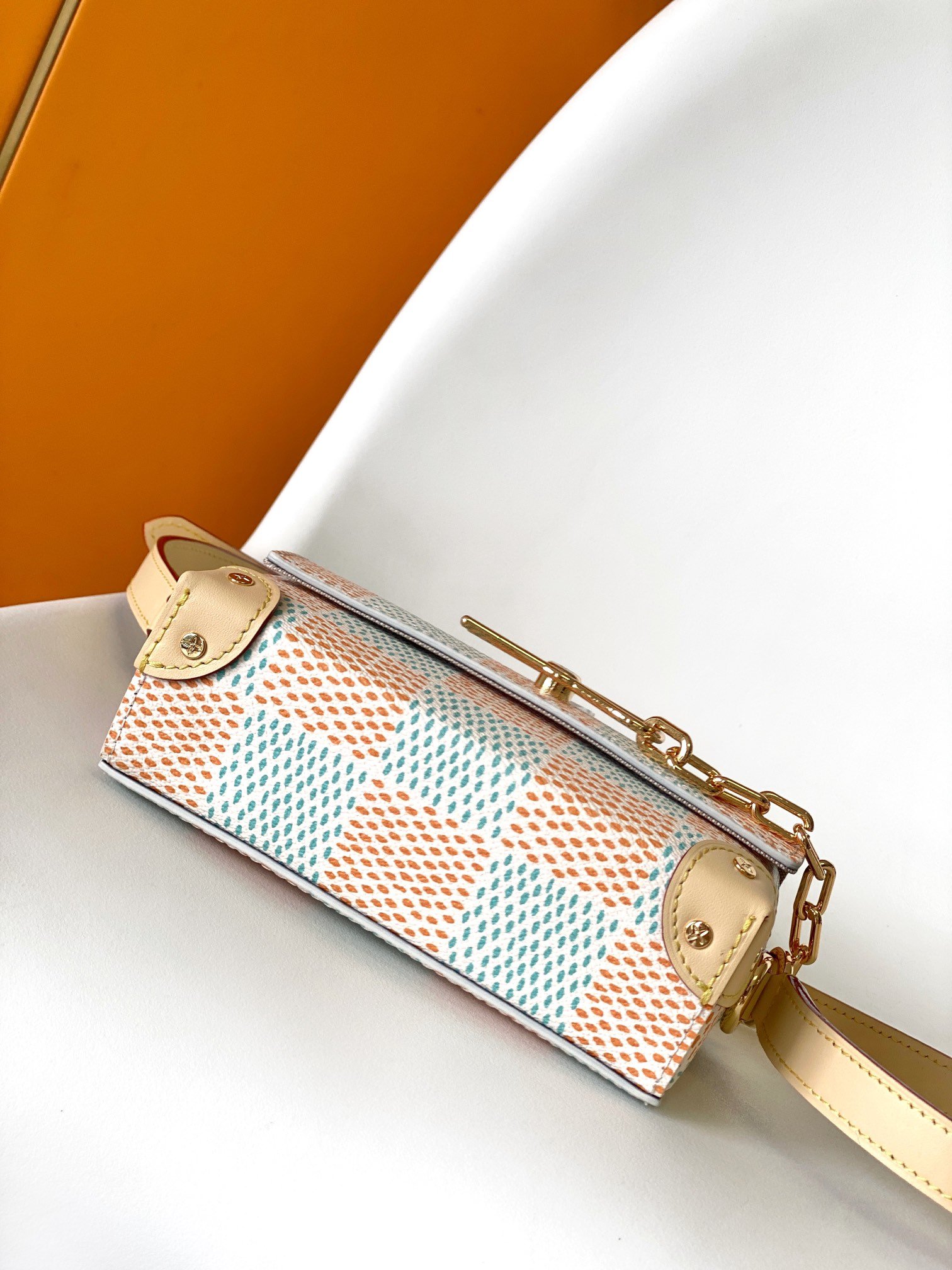 M40674頂級高仿路易威登LV真皮包包 Damier Heritage 單肩包 mini